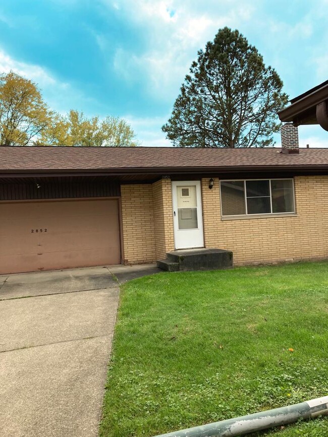 Photo - 2856 Morewood Rd Townhome
