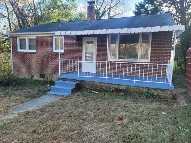 Building Photo - Southeast Columbia