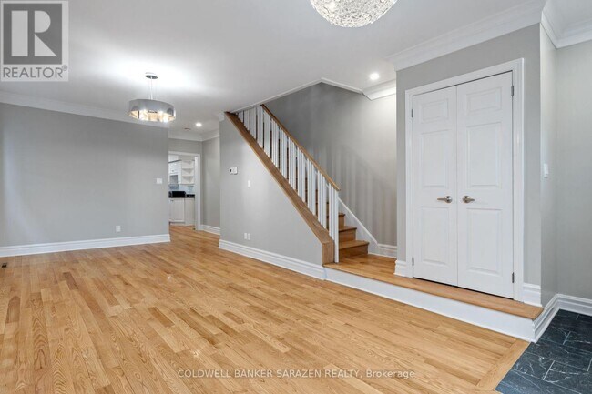 Photo - 447 Green Ave