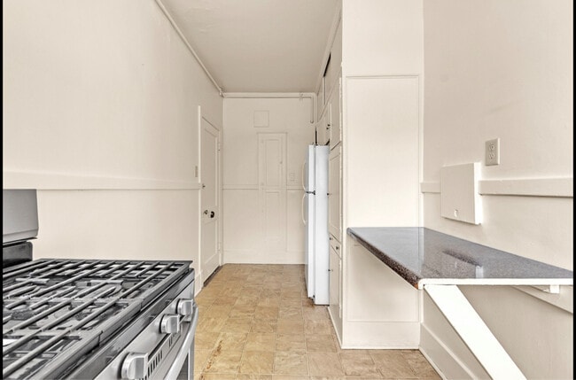 Photo - 665 E Pkwy S Unidad 683 E Pkwy S 4