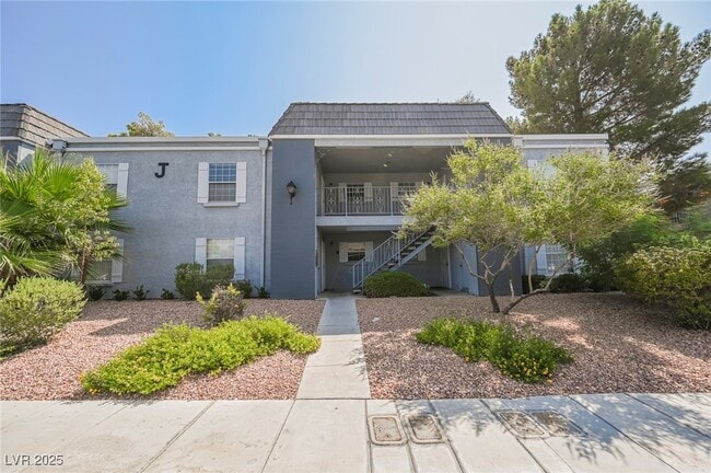 Building Photo - 3823 S Maryland Pkwy Unit J7