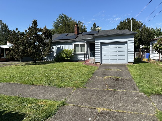 Photo - 5105 SE 51st Ave House