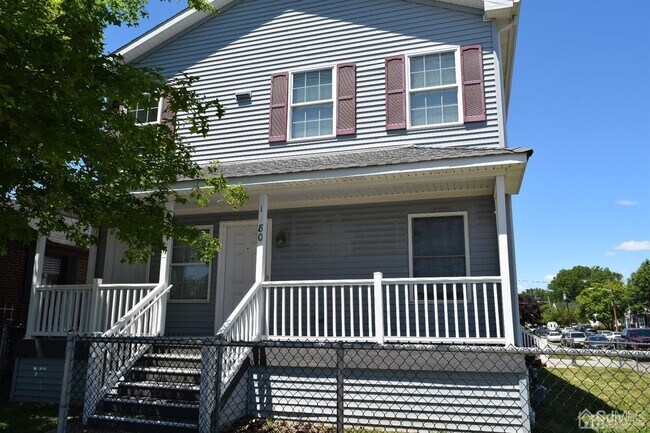 1180 Roosevelt Ave 1st F  
