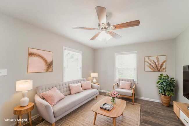 Photo - 4944 Springview Rd