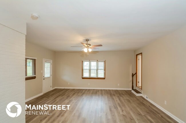 Photo - 4221 Kilcullen Dr
