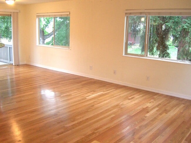 Photo - 4 Bedroom Boulder House for Rent