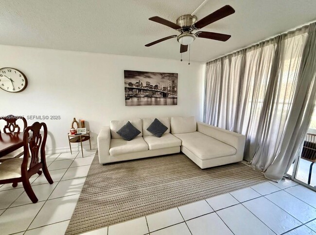 Photo - 8246 NW 24th St Unidad 8246