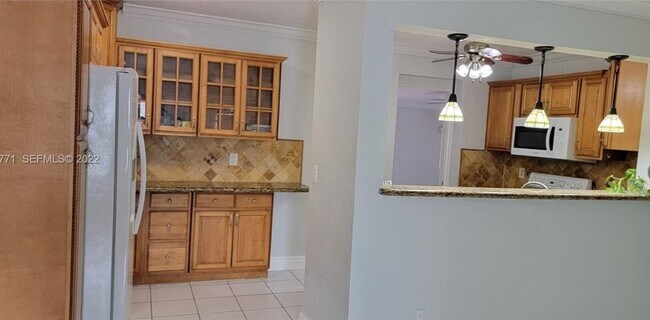 Photo - 10835 SW 41st Terrace Unit 10835 S.W. 41st Terrace S