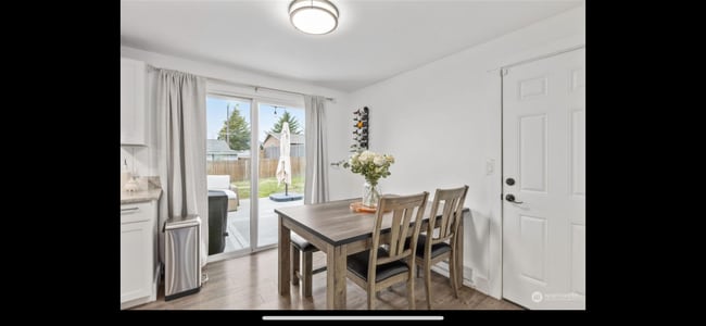 Dining - 5326 Green Hills Ave NE Unit 5326 Greenhills Ave. NE