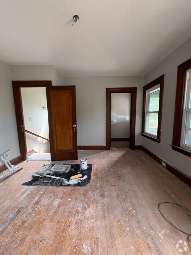 Building Photo - 75 2nd St Unit 2 Rental