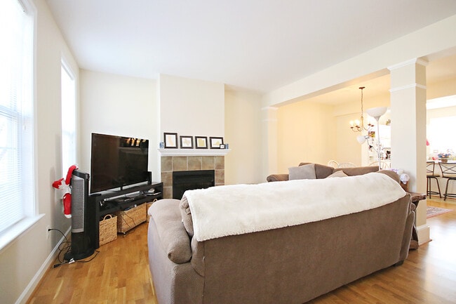 Photo - Cat-Friendly Rio Square Townhome