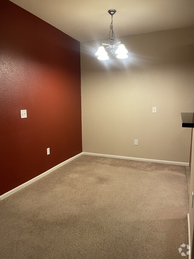 Building Photo - 1465 Blue Sky Cir Unit 17-104 Rental
