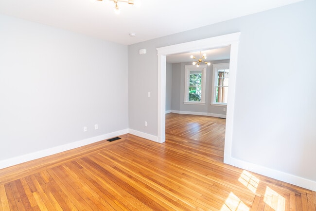 Photo - 60 Starr St Unidad 1