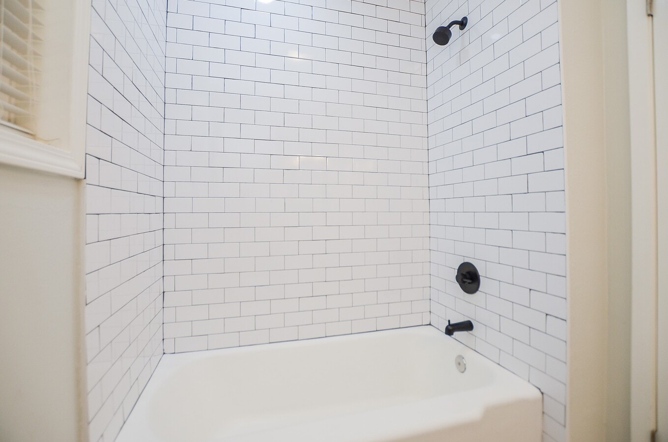 Photo - 1613 Mulcahy St