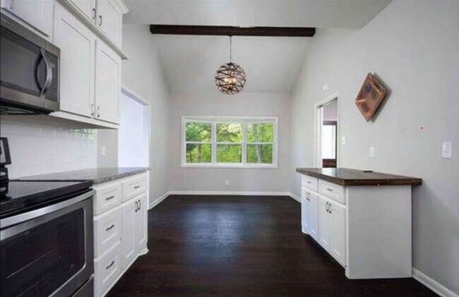 Photo - Room for rent