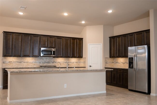 Photo - 4702 Preserve Park Dr