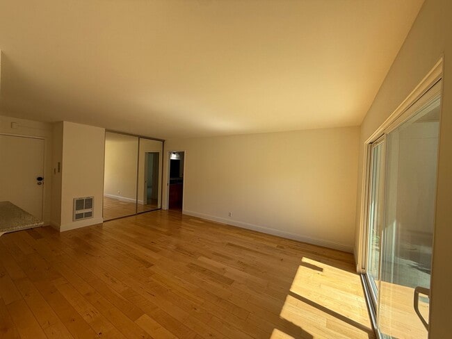 Photo - 800 N Delaware St Unit 800 N Delaware Street, San Mateo