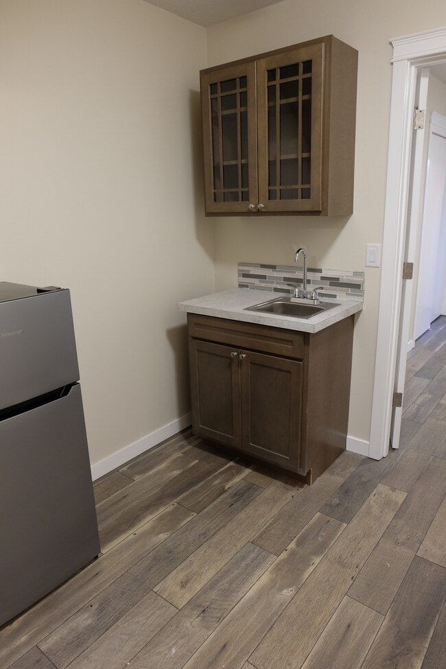 Photo - 5883 NE Failing St