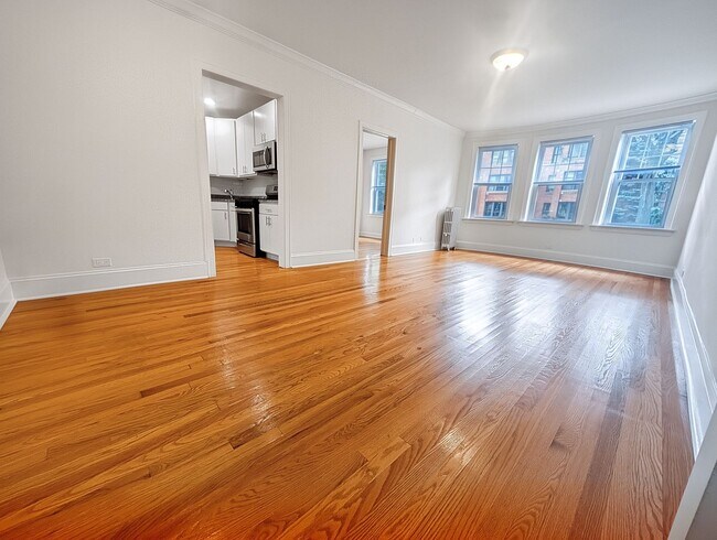 Photo - 6638 N Glenwood Ave Unit 6638-1