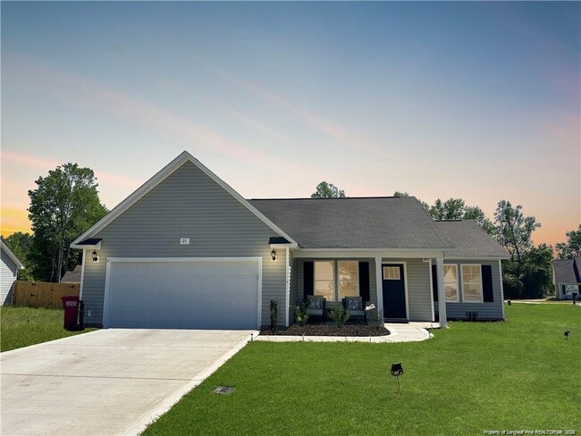 Building Photo - 21 Cardinal Dr