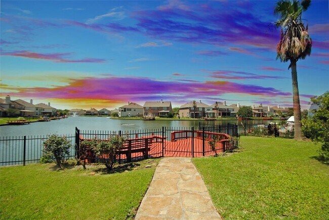 Photo - 10015 Ripple Lake Dr