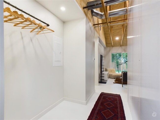 Photo - 6007 Leisure Run Rd