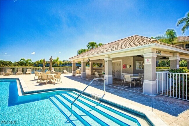 Photo - 9611 Hemingway Ln Unidad 3907