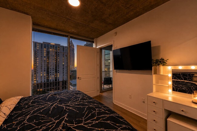 Photo - 830 Piedmont Ave NE Unidad SI ID1461658P