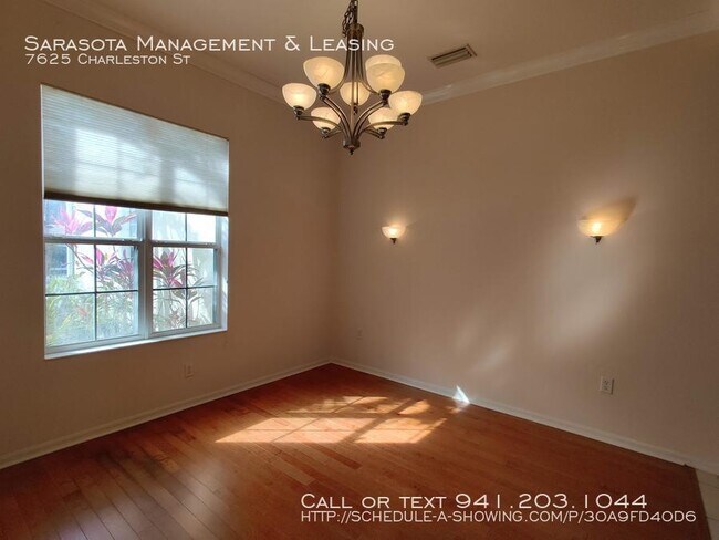 Photo - 7625 Charleston St