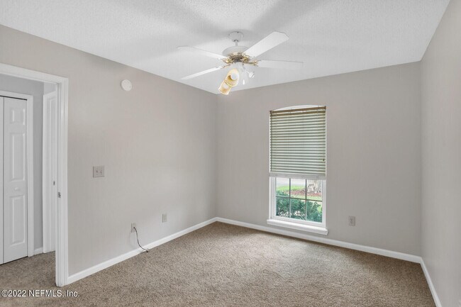 Photo - 100 Southern Bridge Blvd