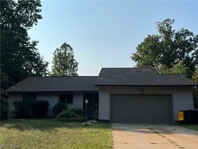 Building Photo - Remarkable 5 Bedroom Home For Rent in Mentor