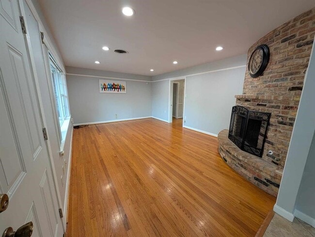 Photo - 5306 Briarbend Dr