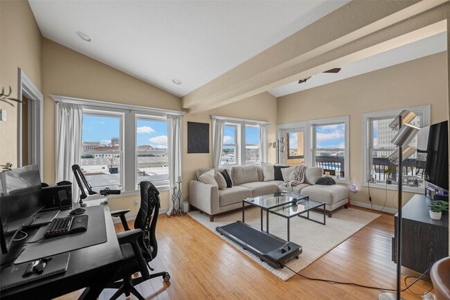 Photo - 1927 Harborside Dr Unidad 405