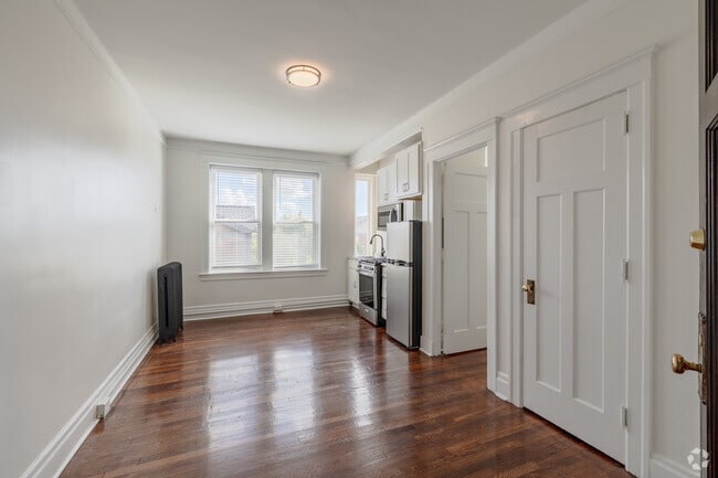 1BR, 1BA - 418SF - The Bradley - Living Room - The Amo