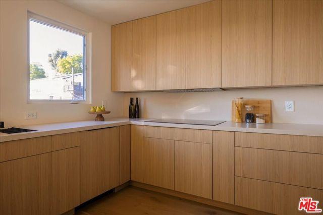 Photo - 1930 Kemper St