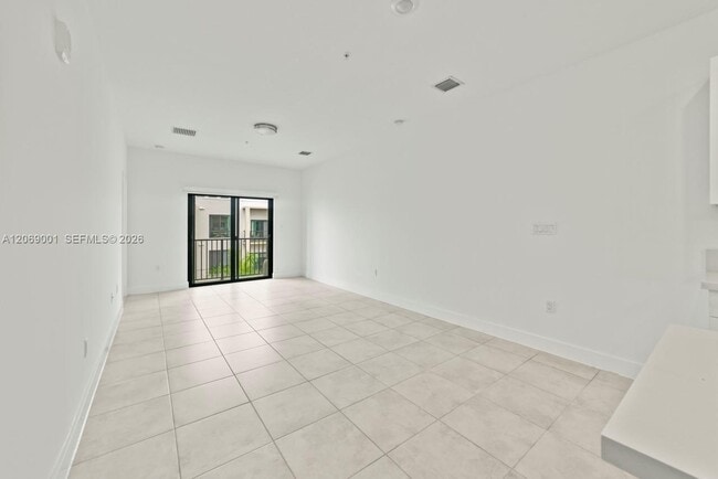 Photo - 8301 NW 41st St Unit B-408