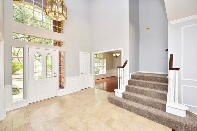 Photo - 3510 Water Locust Dr