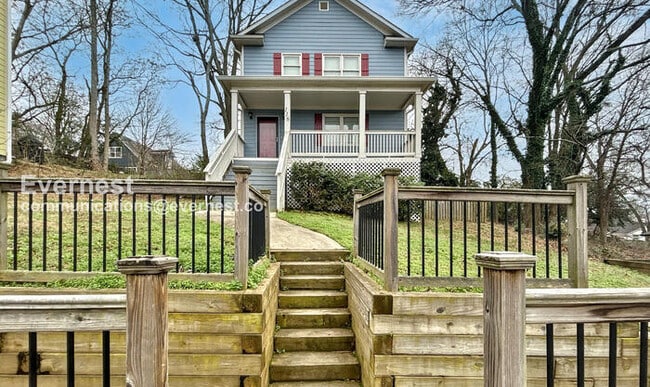 Photo - 116 Park Ave SE