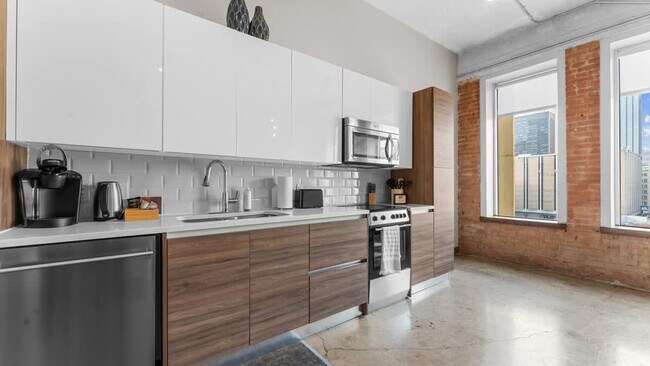 Photo - 500 S Ervay St Unidad ID1297758P