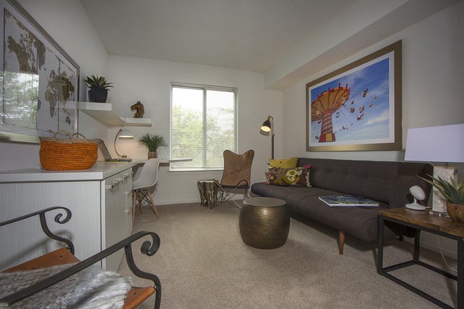 Briar Cove Apartments