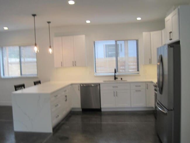 Photo - 212 SW 129th St