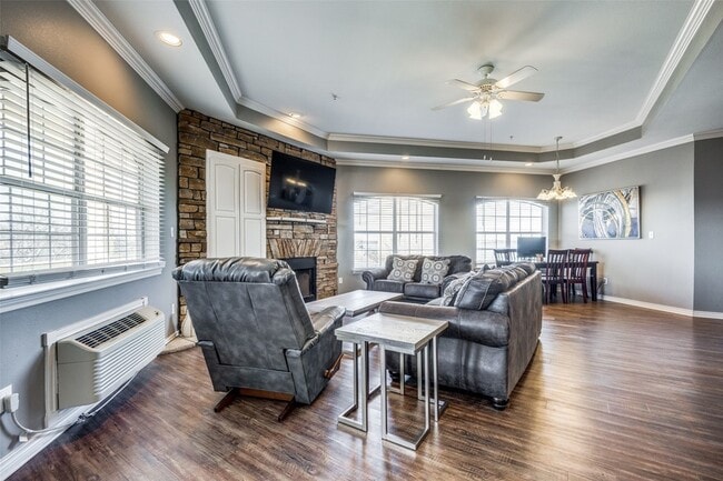 Photo - 290 Tanglewood Cir Unidad 5445/46