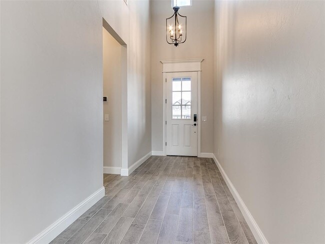 Photo - 2817 Bens Cir
