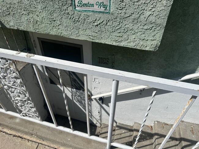 Building Photo - 1123 Benton Wy Unit 1125 1/2 Rental