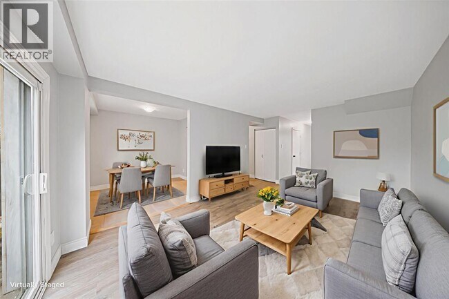 Photo - 183 Bedford Crescent
