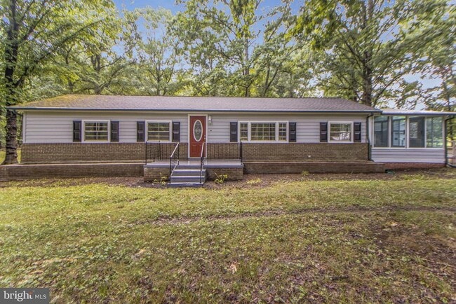 Building Photo - 1615 Truslow Rd Rental
