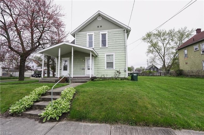 Building Photo - 554 Creedmore Ave Unit Second Floor