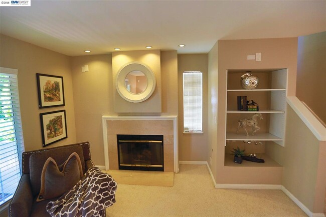 Photo - 7734 Creekside Dr