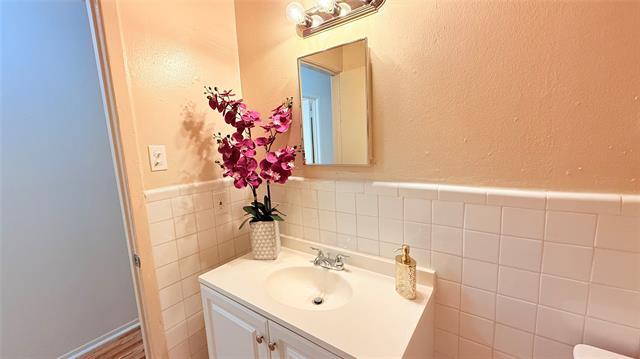 Photo - 1560 Danube Dr