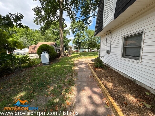 Photo - 7828 Bodkin View Dr Unit B